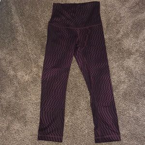 lulu lemon crop leggings